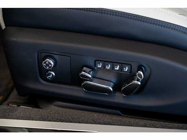 28:Bentley Continental GT Mulliner V8, Coupe, Black Crystal, Bentley Mougins