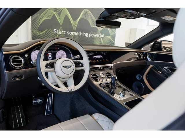 21:Bentley Continental GT Mulliner V8, Coupe, Black Crystal, Bentley Mougins