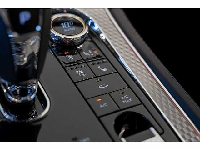 39:Bentley Continental GT Mulliner V8, Coupe, Black Crystal, Bentley Mougins