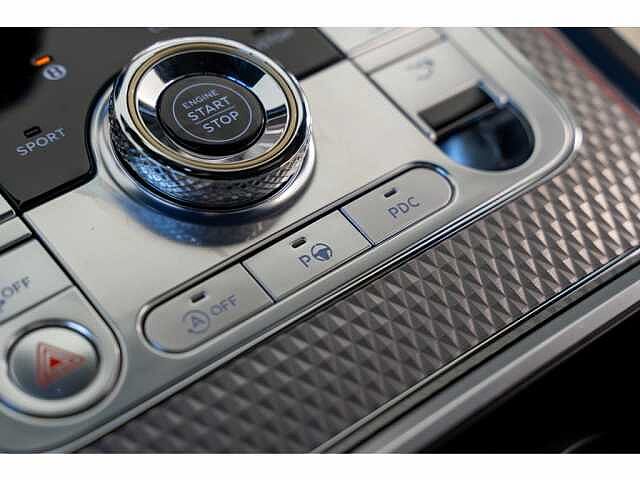 36:Bentley Continental GT Mulliner V8, Coupe, Black Crystal, Bentley Mougins