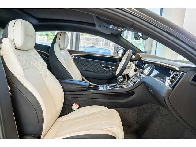 1:Bentley Continental GT Mulliner V8, Coupe, Black Crystal, Bentley Mougins